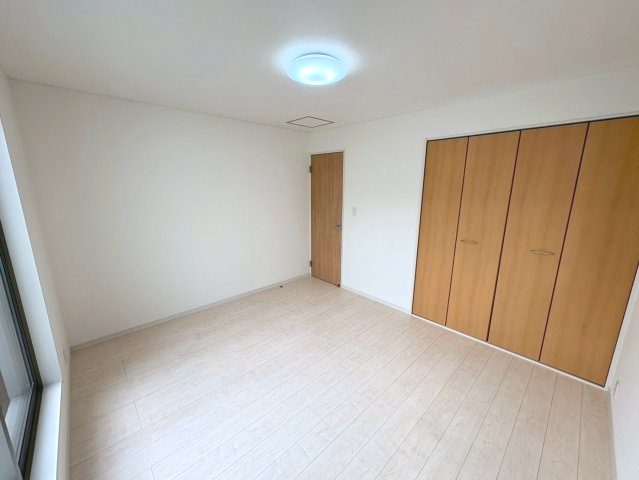 洋室7帖・収納付きで、お部屋がすっきり片付きます。