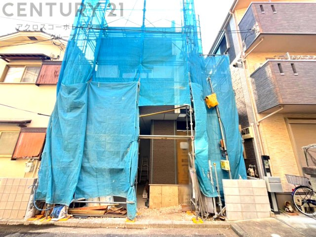 現地はこれから建築が進んでいって、令和8年9月完成予定となります。