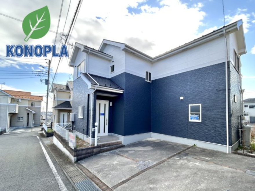 ■外観｜特徴のある個性的な住まいと美しい街並み、そして住みやすい環境を、ぜひ現地でご覧になりませんか。お気軽にお問合せください(^^)　　