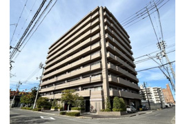 アルファステイツ宇多津駅前の外観