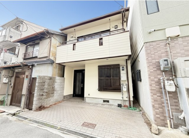 外観：327002170680