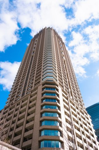 【外観】地上48階建て、総戸数525戸の大型レジデンス！風格漂うタワーマンション！！