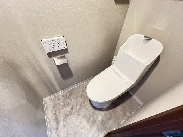 落ち着いたトイレです