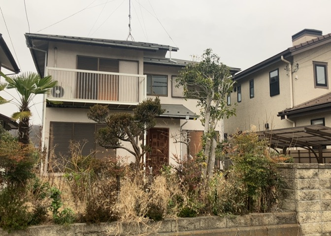 土地探しをしていると都市計画区域という言葉を目にすると思います。法律によって、都道府県知事や国土交通大臣が指定するエリアのことを指しており、都市計画区域は市街化区域と市街化調整区域に分けられています。