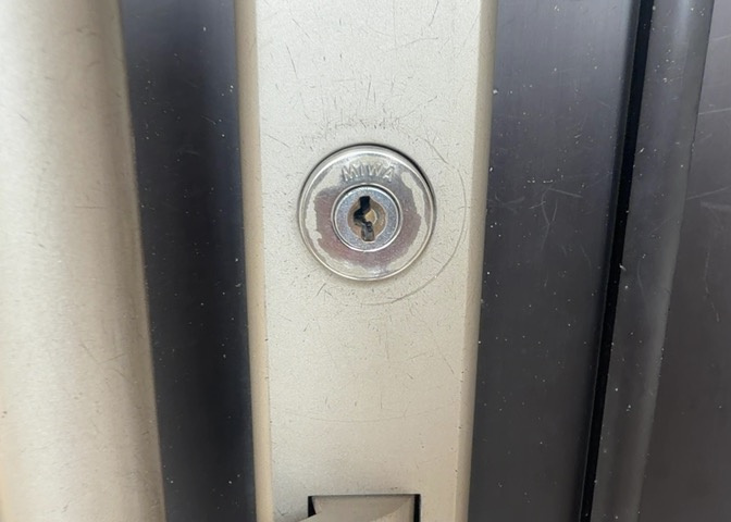 当然のことではありますが、オートロックやセンサーライト、ホームセキュリティーなどの防犯設備があれば、小さいお子様がいるご家庭も安心ですよね！まず物件購入の際は、防犯設備もチェックするようにしましょう。