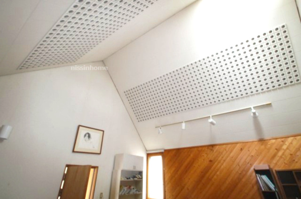 【筑西市甲の洋室】