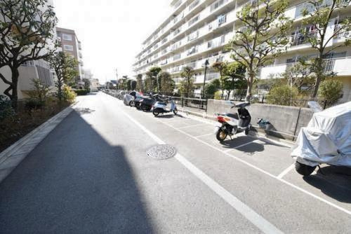 バイク置場