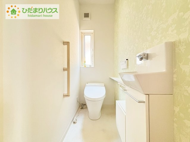 トイレは1F、2F共に完備！取り合いになることがありませんね(^^)/