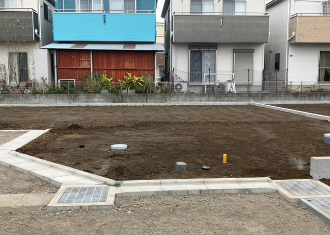 土地探しをしていると都市計画区域という言葉を目にすると思います。法律によって、都道府県知事や国土交通大臣が指定するエリアのことを指しており、都市計画区域は市街化区域と市街化調整区域に分けられています。