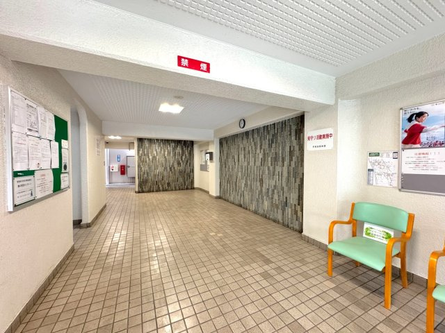 エントランスホール