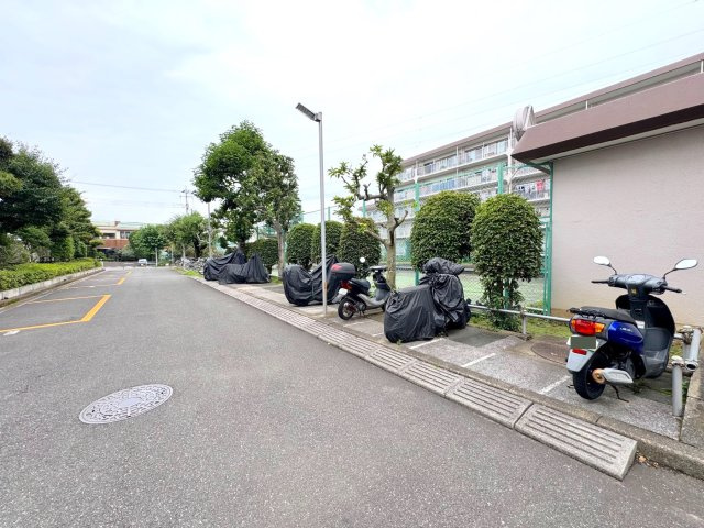 バイク置き場