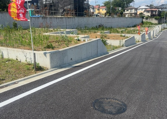 最寄り駅が近いなどの交通アクセスが良い土地だと暮らしやすいですよね。通勤・通学の観点から土地を選ぶことも大切です！自身や家族のライフワークからあったの物件を探しましょう！当社営業がお力になります！