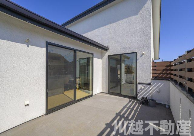 日当たりの良いバルコニー