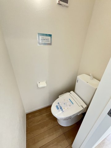 現地写真。1階のトイレです。