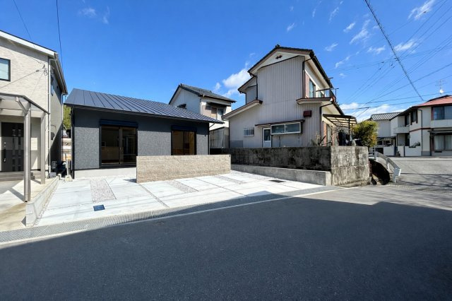 南向きで日当たり良好！