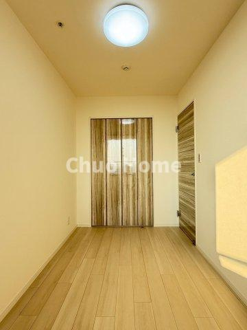 【子供部屋】お子様を持つ家庭の約6割が「家族や子どものため」に購入を希望。入学後の転校を避け、広い空間でのびのび育てたいなどの親心が、家探しのきっかけになっているようです。
