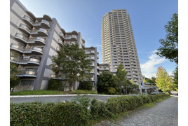 A.CITYタワーズウエスト・ウイング棟の外観