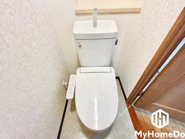 シンプル＆スタイリッシュ、使いやすい快適なトイレ空間