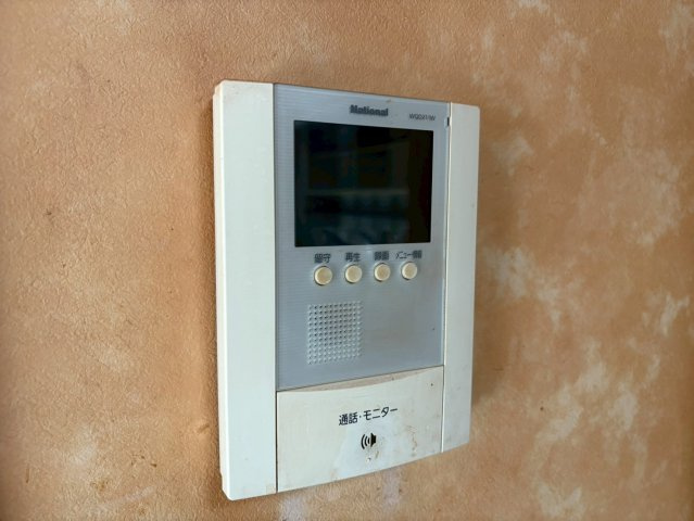 TVモニターホンで不測の来客時も安心