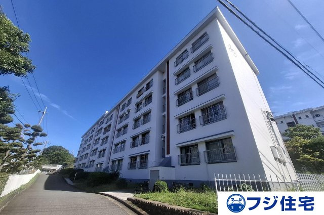 外観：327002180885