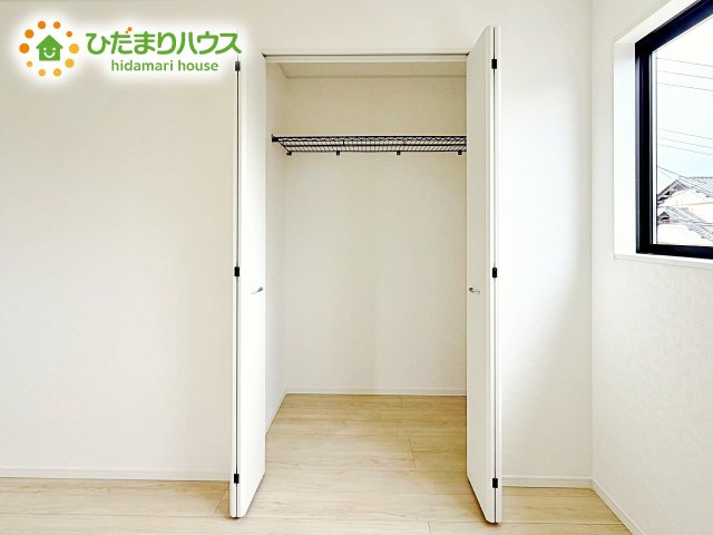 お洋服の多い女性に人気！収納力の高いクローゼット付☆彡