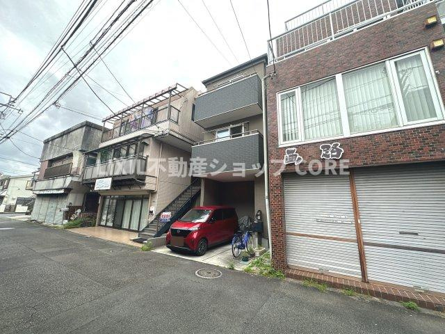 明るい日差しに包まれる住宅で新しい暮らしを始めませんか？お問合せお待ちしております。　