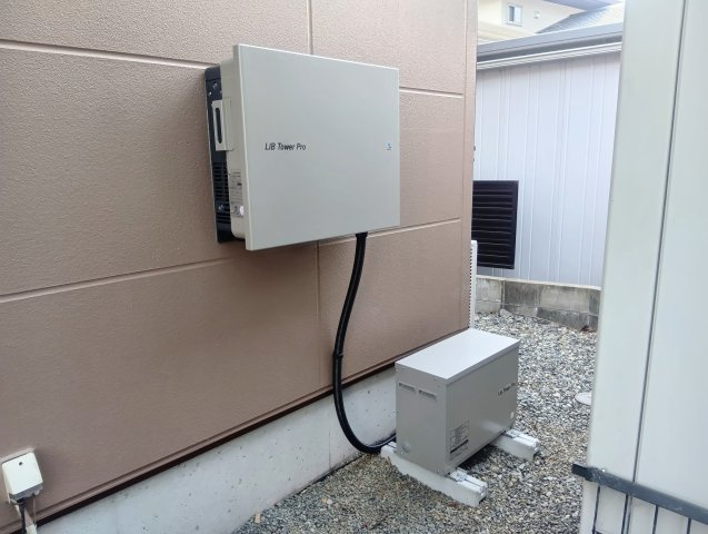 太陽光発電と蓄電池を備えており、電気代を抑えることと災害時の備えも安心です！