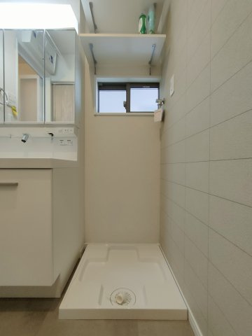 【室内洗濯機置き場】
