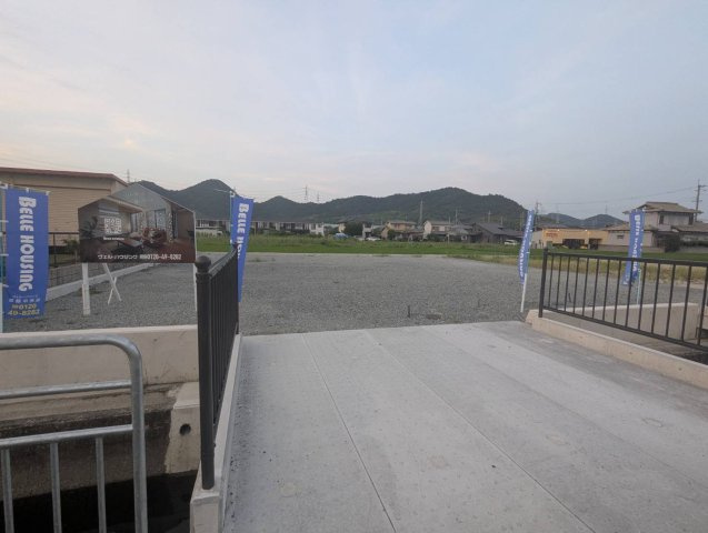 外観：328000547381