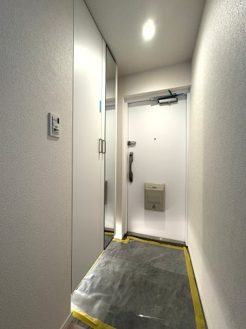 広々とした玄関には大きなシューズボックスを配置♪たくさんの靴を仕舞えて玄関周りがいつもスッキリ♪