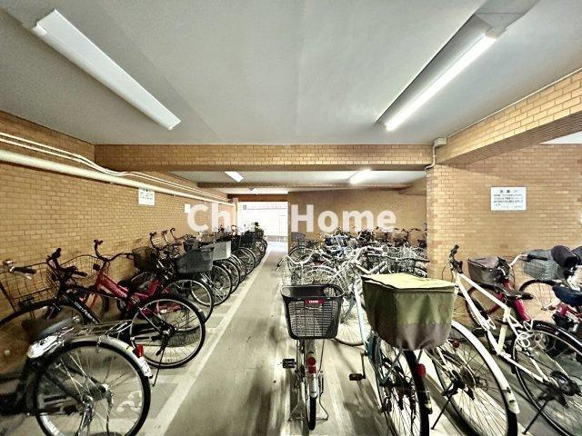 【自転車置き場】最新の空き状況や費用などの詳細は担当スタッフまでお問い合わせください。