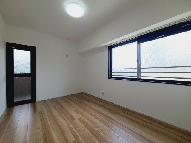 〇エントランスはマンションの顔。清潔感、存在感のあるエントランスは居住者の心を豊かにする。
