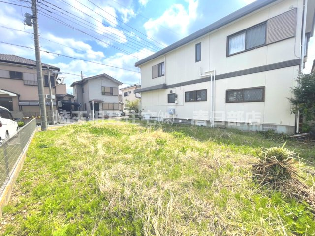 前面道路6ｍで車庫入れスムーズ。無料の間取りプラン承ります。川柳小学校まで徒歩約5分(400ｍ)！