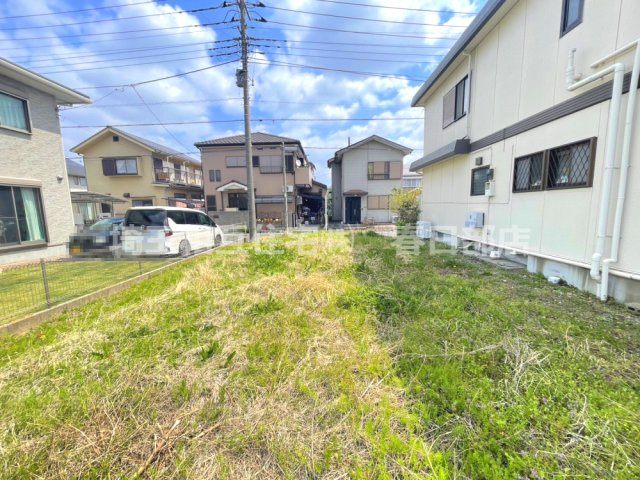 前面道路6ｍで車庫入れスムーズ。無料の間取りプラン承ります。川柳小学校まで徒歩約5分(400ｍ)！