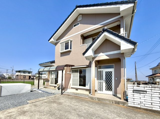 ■外観|シンプルで洗練されたデザインは住まう人の色に染まり、個性を映し出します♪本日見学可能(*＾＾*)