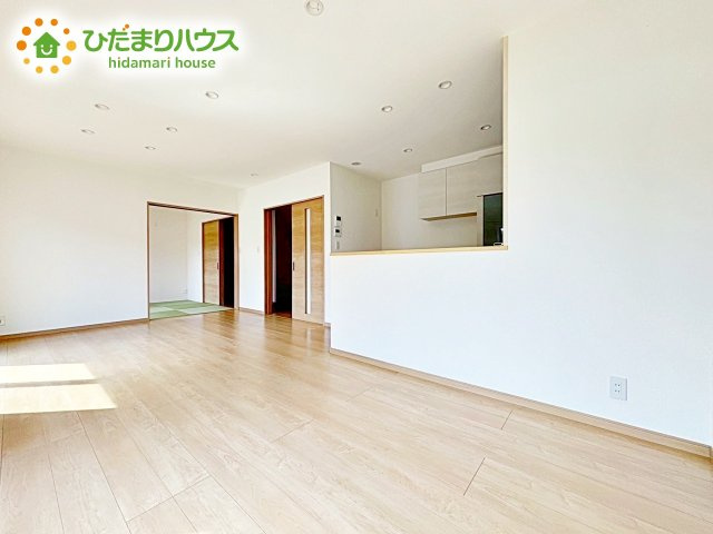 大型テレビに大型ソファー(^^)どんなインテリアにするか考えただけでわくわくしますね！