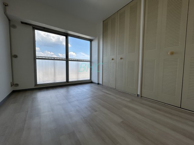 収納することでお部屋をスマートに見せることができます