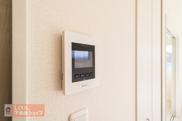 【TVインターホン】現地完成写真。カラーTVインターホン。
