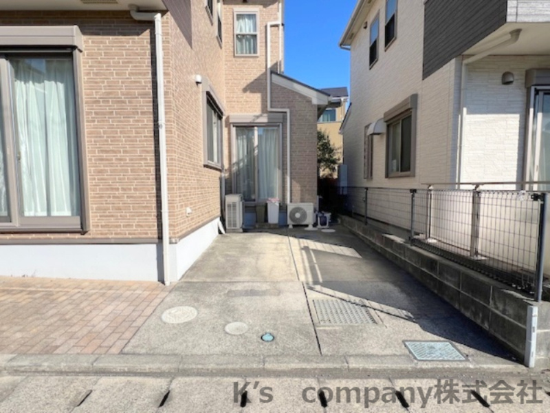 駐車スペース◇車の往来が少なくゆっくり駐車できます☆