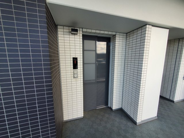 エレベーター
