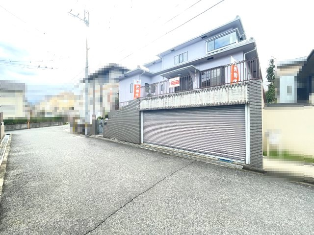 外観：327002205269