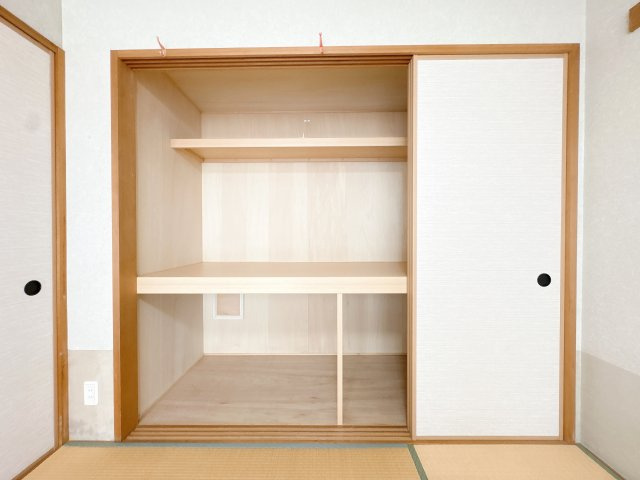和室の収納になります♪