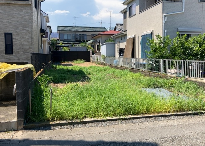物件の詳細については、現地を見てわかること以外に、役所や法務局などで調べないとわからないことがあります。そのため、現地に行く場合は、もしこの物件を買ったらどのような生活ができるかをイメージしましょう。