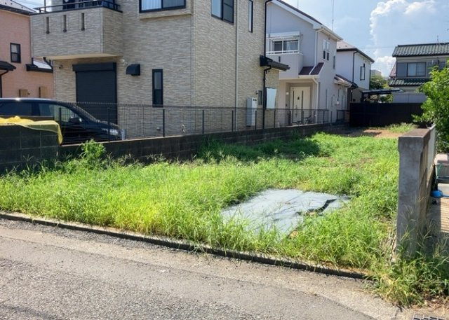 家を建てる前提で土地を探している場合、地盤の丈夫さは譲れない条件の一つです。地盤が脆弱だと追加工事が必要となります。また、過去に地盤沈下や液状化現象を起こした土地は、できるだけ避けた方がいいでしょう。