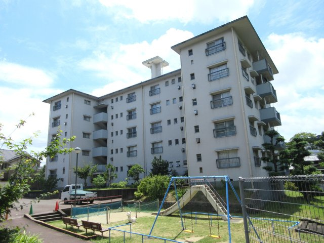 西鉄バス「西高宮小学校」停より徒歩2分！
