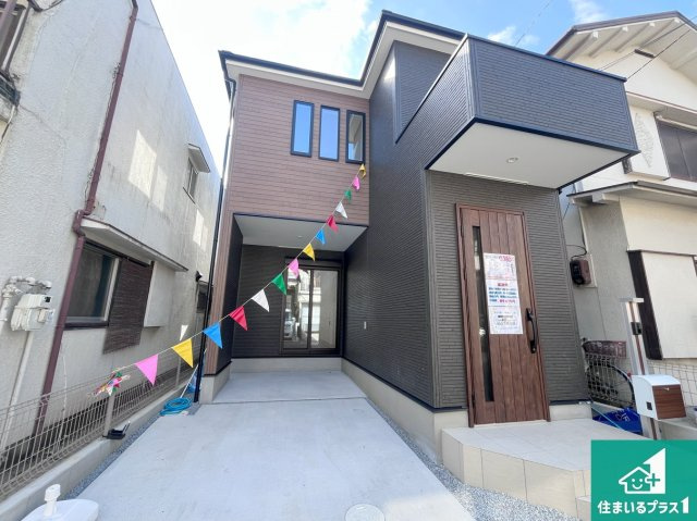 安心の10年保証！外観を美しく保ち、雨水で汚れを落とします！気になることがありましたら、お気軽にお問い合わせください！