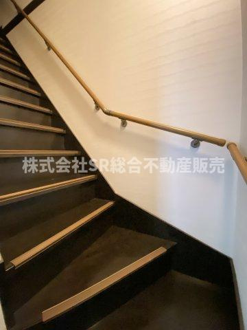 当日予約も大歓迎です！土日祝、雨の日やお子様連れのお客様の送迎も可能ですのでお気になさらずお問合せ下さい。お仕事終わりのお時間にも柔軟に対応致しますのでお気軽にお申し付け下さいませ。