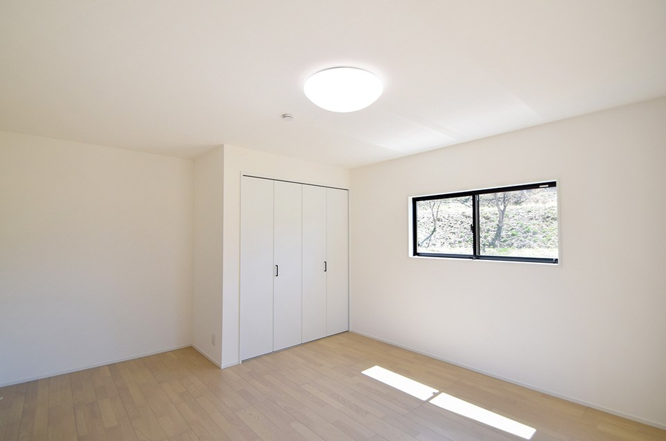 室内はリフォーム済で綺麗なお部屋で新生活がスタートできます。