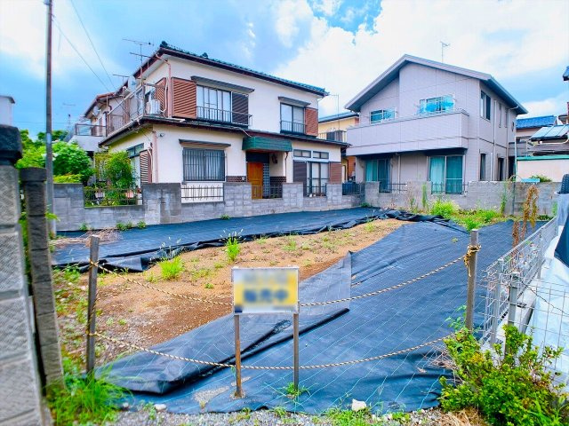 周辺には高い建物がなく陽当たり良好です！