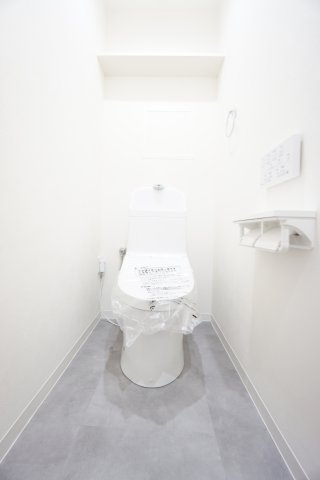 温水洗浄便座付きトイレ交換済み！